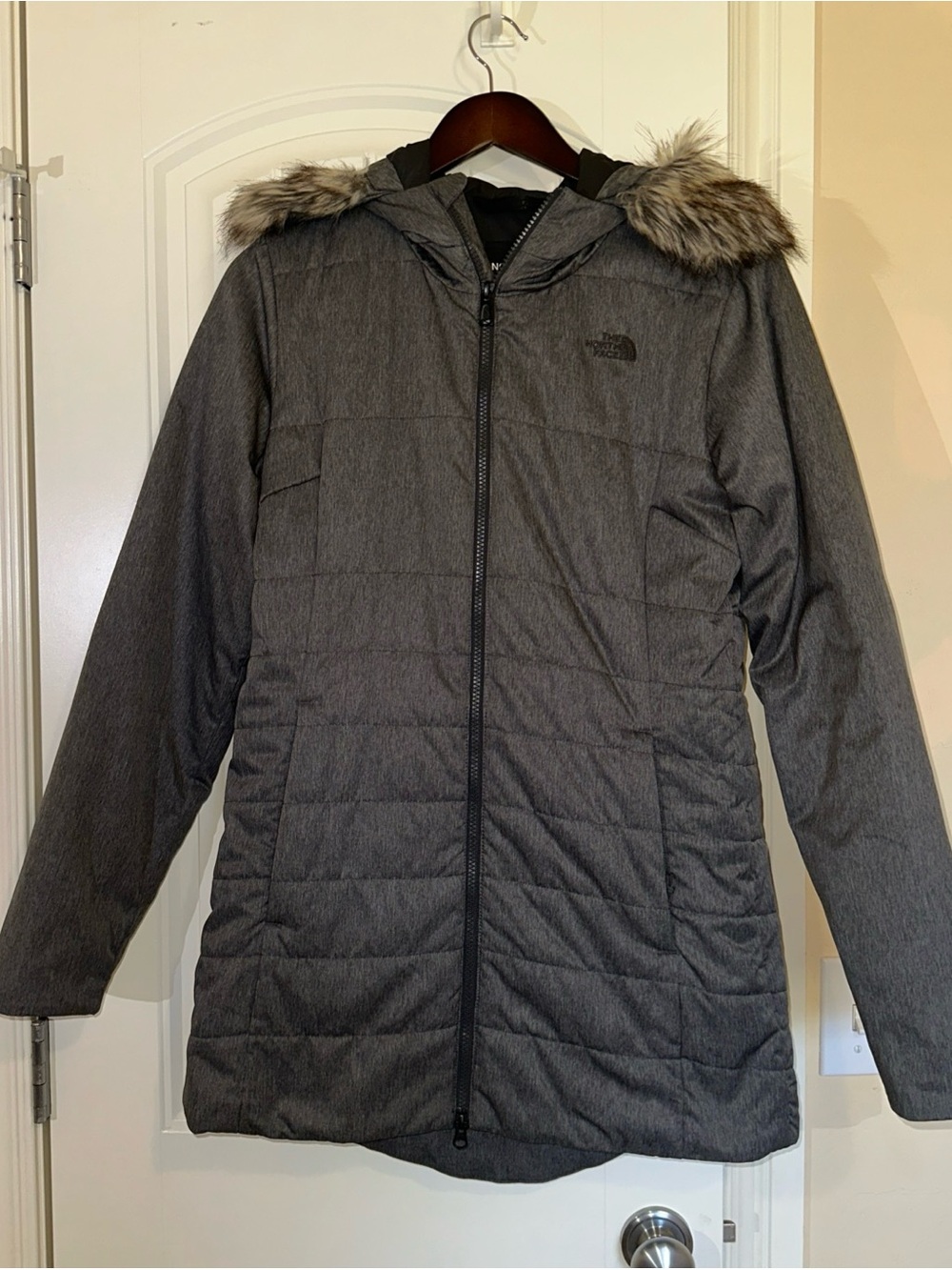 The North Face Women's Harway Insulated Fur Trim Hooded Parka M